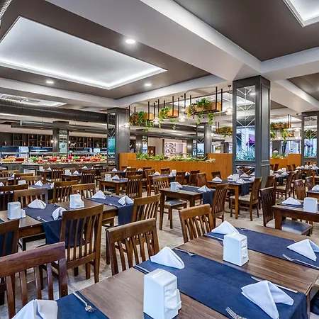 Hotell Sun Heaven Family & 5*